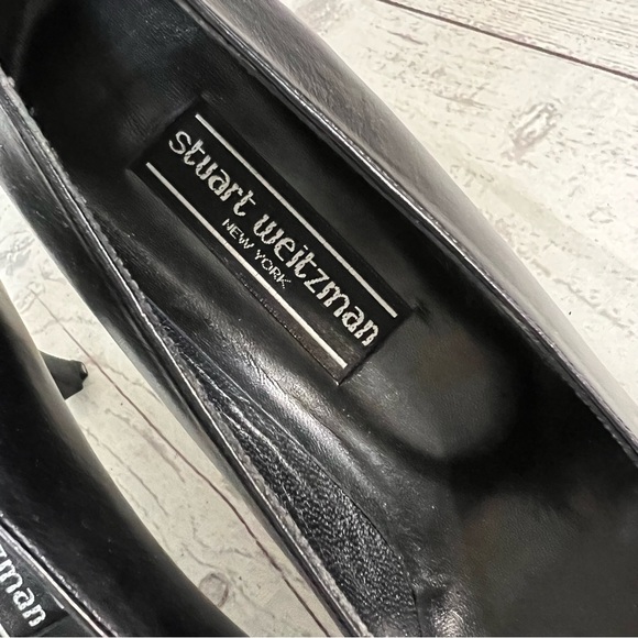Stuart Weitzman Vintage Heels Black Gold Cap Toe Size 9 SS Narrow Leather READ - Picture 12 of 16